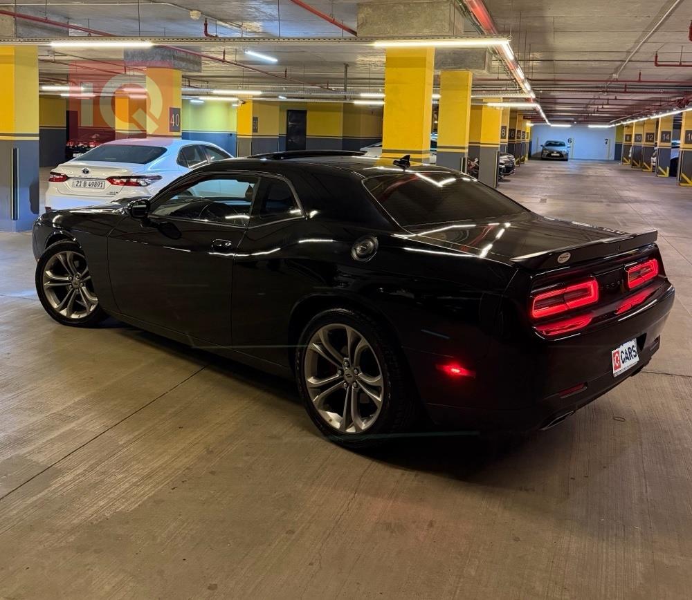 Dodge Challenger